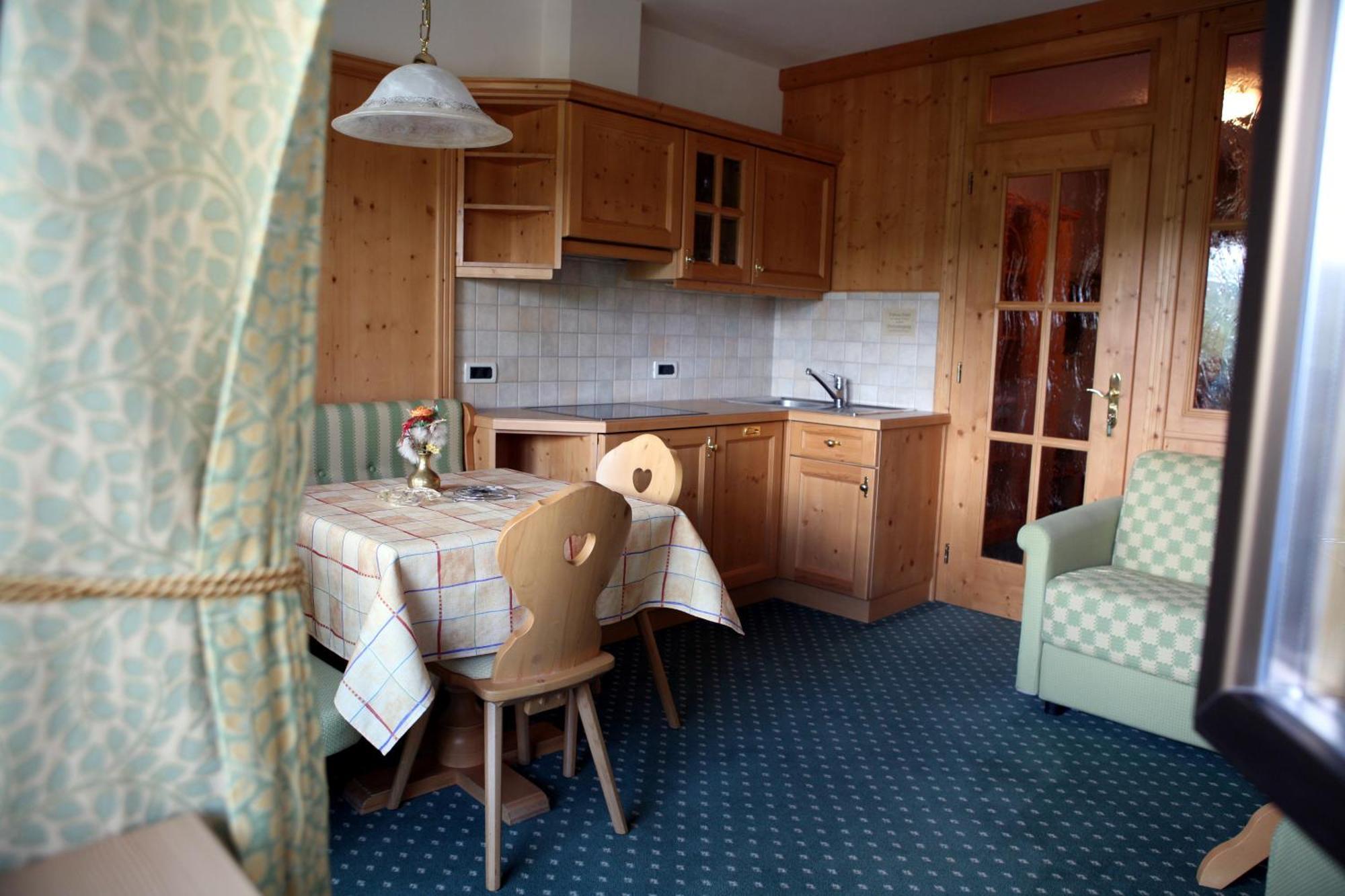 Residence Riposo Кольфоско Екстер'єр фото